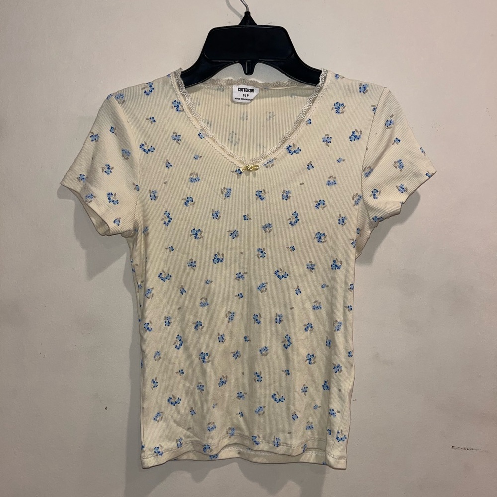 Cotton On Cream Tee with Blue Floral Design
